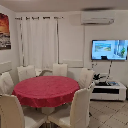 Tatil Evi Beautiful House Lanna Izola